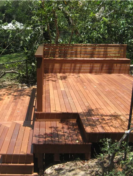 Timber-Deck-Builder 533x709